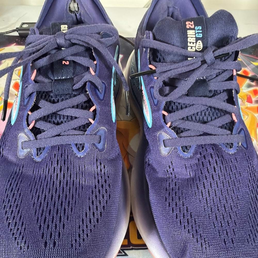 Brooks Glycerin GTS 22 Women’s 8.5 Wide Running Shoes Purple Stability